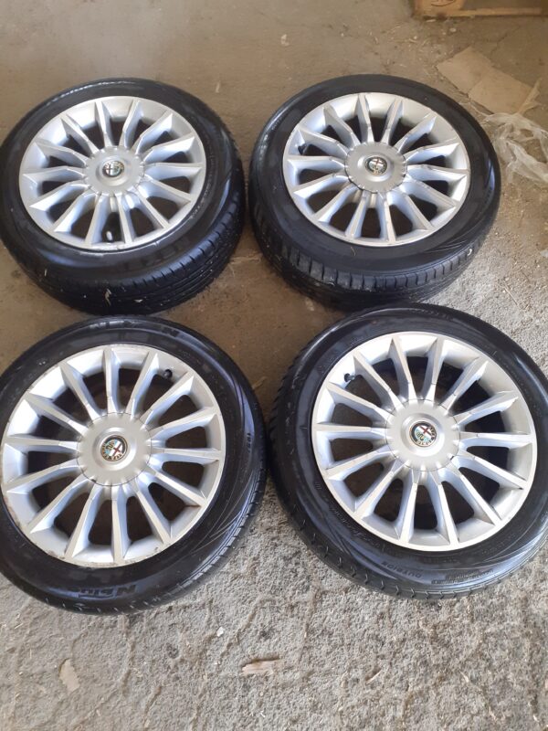 ALFA ROMEO MITO CERCHI E GOMME ESTIVE 195/55/16 DOT 40%