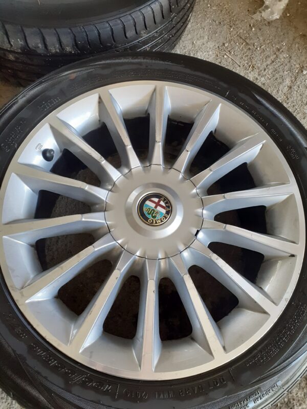 ALFA ROMEO MITO CERCHI E GOMME ESTIVE 195/55/16 DOT 40%