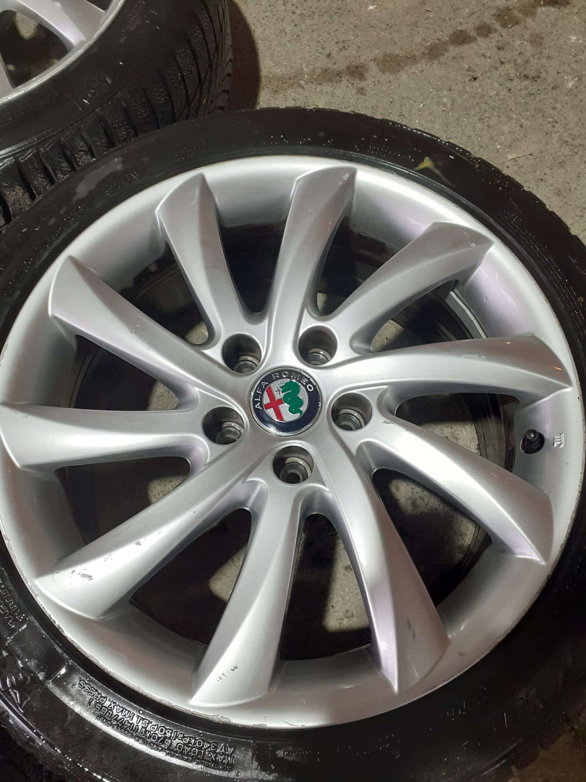 ALFA ROMEO GIULIETTA CERCHI E GOMME 225/45/17 M+S INVERNALI