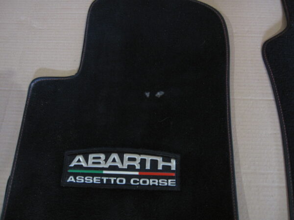 500 ABARTH TAPPETINI ASSETTO CORSE ANNO 2007 AL 2021 CON DIFETTO