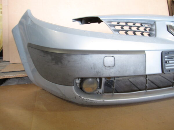 RENAULT SCENIC PARAURTI ANTERIORE CON FORI FENDINEBBIA ANNO 2003 AL 2006